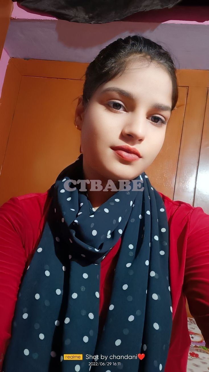 White and smooth skin independent Dadabari call girl